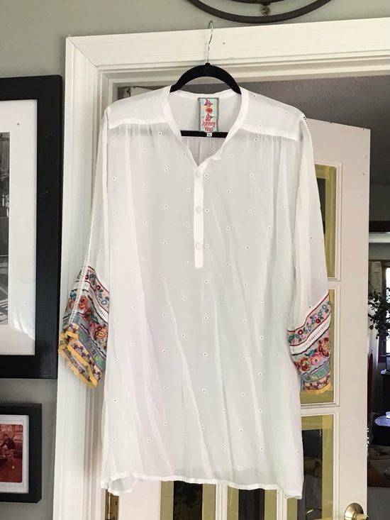 Johnny Was Tops - Johnny Was - new, no tag, White Eyelet Tunic/ gorgeous Embroidered Cuffs XL